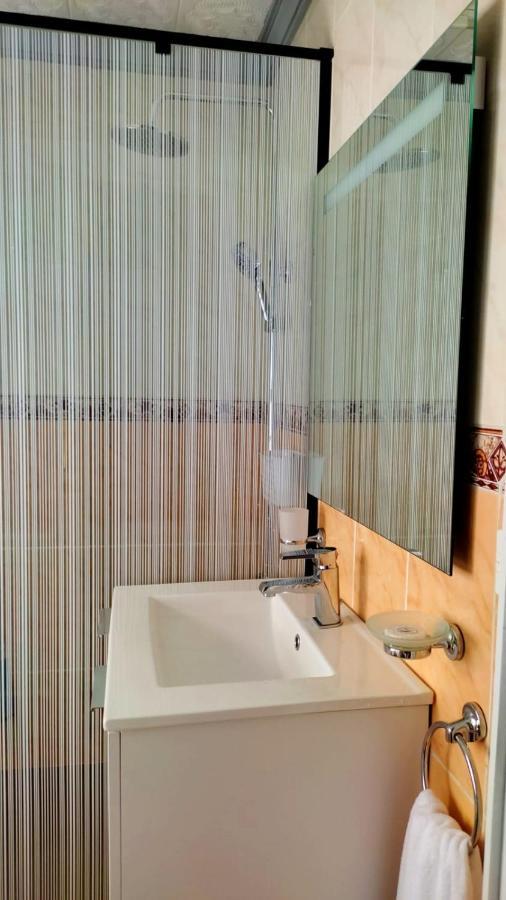 Sea View Apartment In Alcala Екстер'єр фото